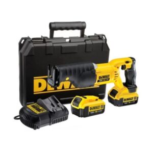 Scie sabre Dewalt DCS380M2 sans fil avec semelle pivotante et poignée antidérapante